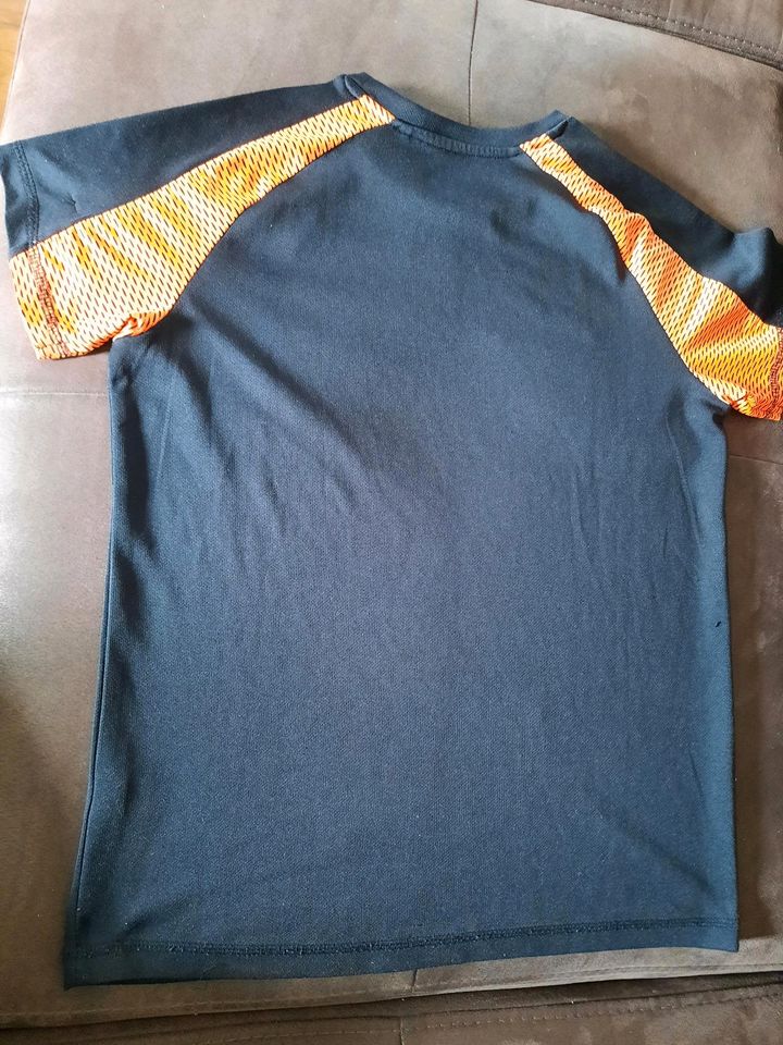 T-Shirt - 146/152 - Sportshirt - Fußballshirt - yigga in Hirschaid