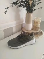 Adidas Sneaker Turnschuhe NEU 33,5 Niedersachsen - Syke Vorschau