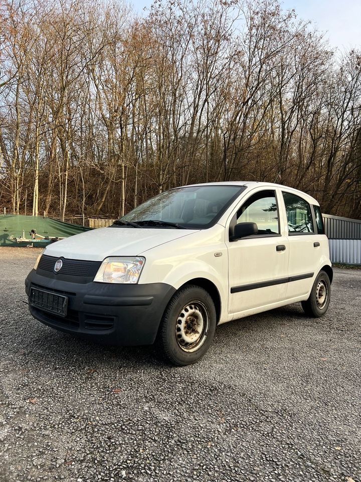 Fiat Panda 1,1 Active 1. Hd. 8 fach bereift TÜV neu in Herne