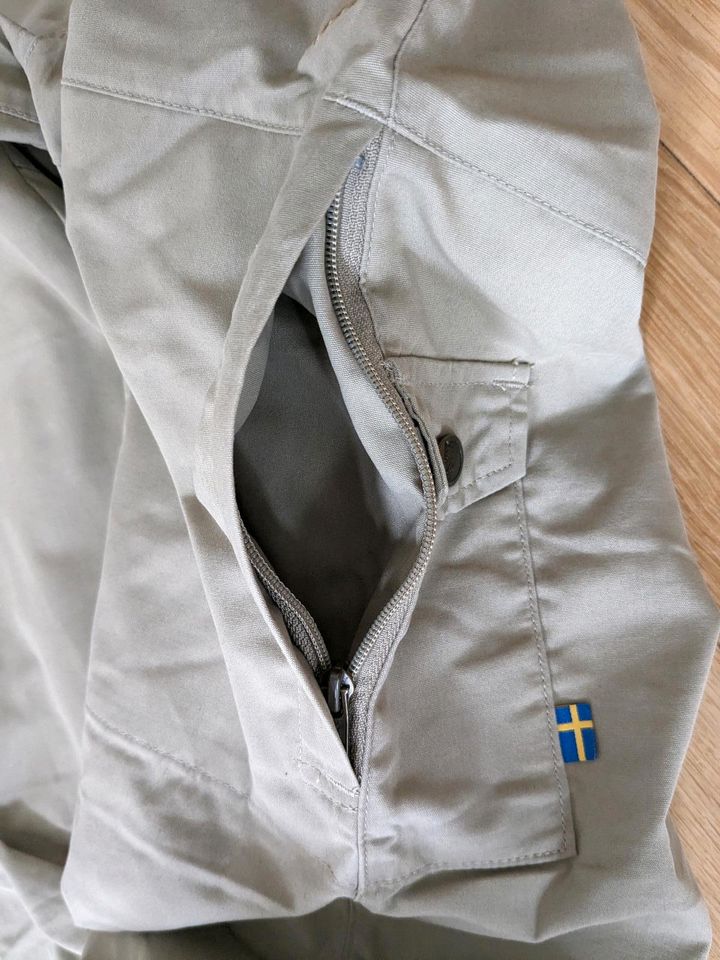 Fjällräven Hose Karla khaki Gr. 36 *neuwertig* in Berlin