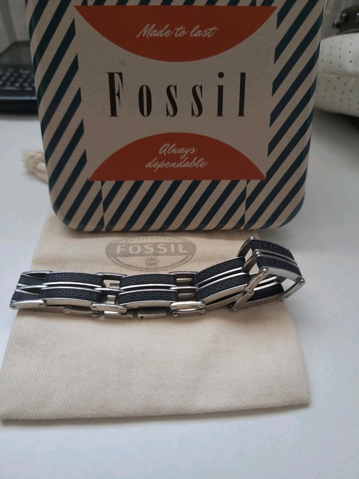 Herren Armband von Fossil in Germersheim