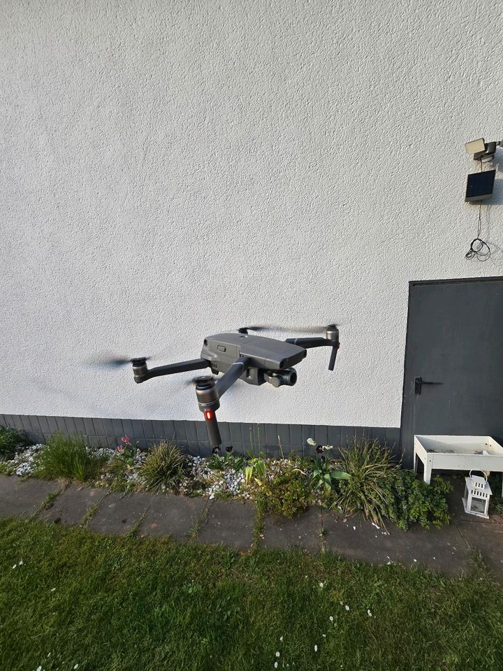 Drohne DJI Mavic 2 Zoom in Weimar (Lahn)