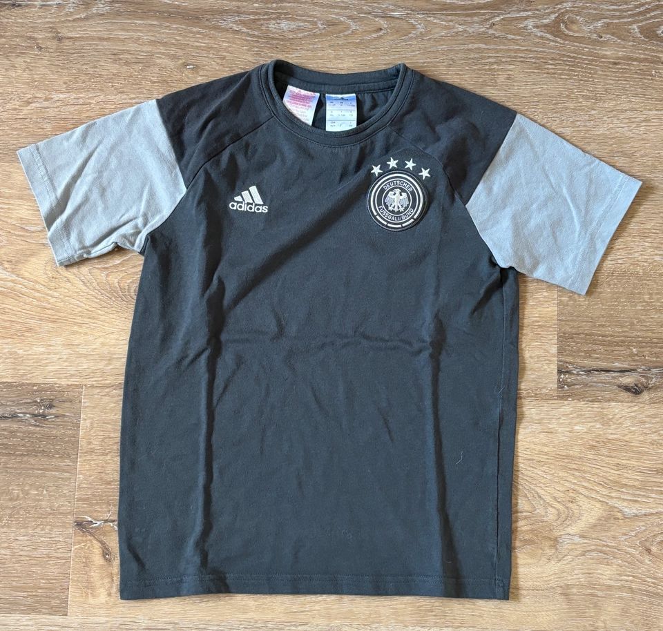 ADIDAS DFB Deutschland Shirt Trikot Fußball 4 Sterne Kinder 152 in Ottersweier