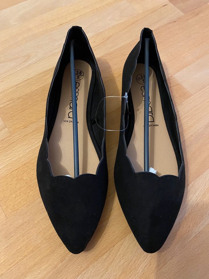 NEU‼️Ballerina Pumps Schwarz Gr. 38 Esmara Oktoberfest in Rödinghausen