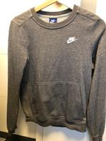 Nike Pullover Hoodie Größe XS 34 sehr guter Zustand Nordrhein-Westfalen - Arnsberg Vorschau