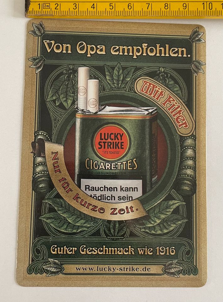 Lucky Strike Werbeschild aus Metall in Munster