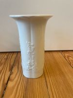 Vase Royal Porzellan Bavaria KPM Relief Vintage weiß Berlin - Friedenau Vorschau