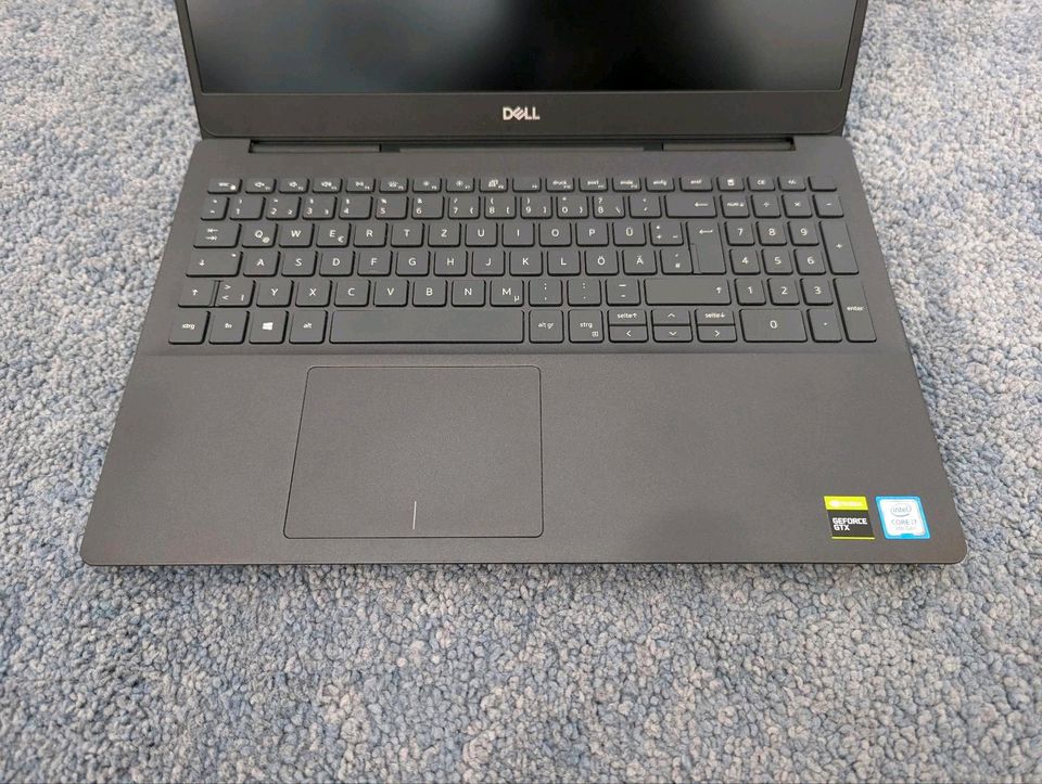 Dell Inspiron 15 7590 i7 4K 16GB RAM 512GB M.2 SSD Laptop in Beelitz