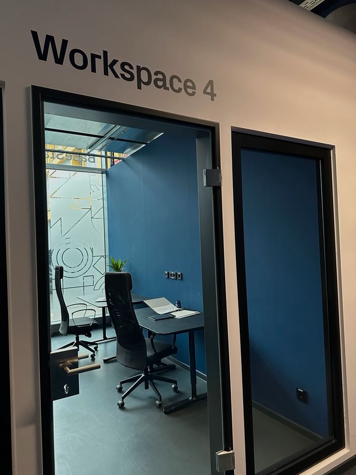 Büroräume/ Workspaces/ Coworking Workspace 4 im BaseStack in Dortmund