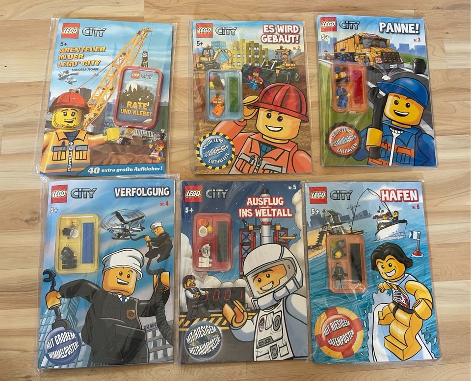 6 x Lego - City Aktivitäten Hefte mit Figuren oder Stickern *Neu* in Oberndorf