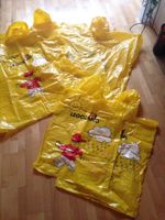 4 Gelbe Regen Ponchos Legoland Deutschland Bayern - Weismain Vorschau