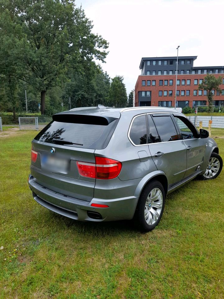 BMW X5 M Paket Vollausstaung mit TÜV in Bremen