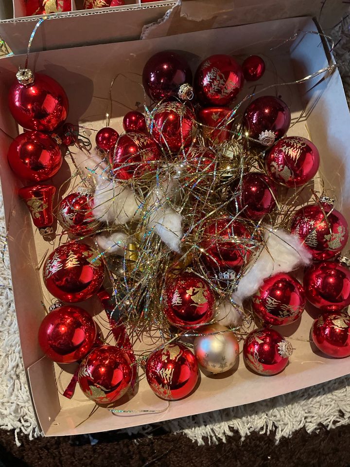 Weihnachtskugeln / Kugeln / Tannenbaum Deko / Christbaum Kugeln in Köln