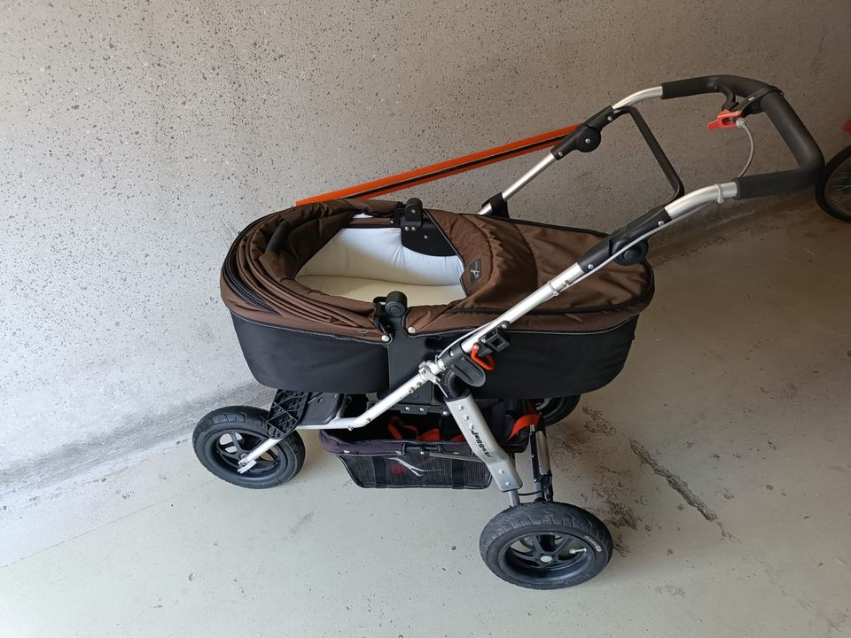 Kinderwagen Tfk Joggster in braun in Brigachtal