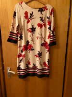 Kleid mit Blumen Ibbenbüren - Schierloh Vorschau