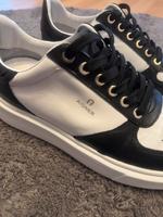 Aigner sneaker mit Plateau schwarz/weiß Hessen - Dreieich Vorschau