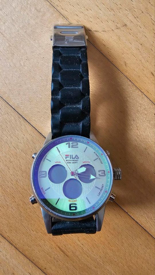 SWATCH, ESPRIT, FILA Uhren ... PLUS Uhrenschrank!! in Kamen