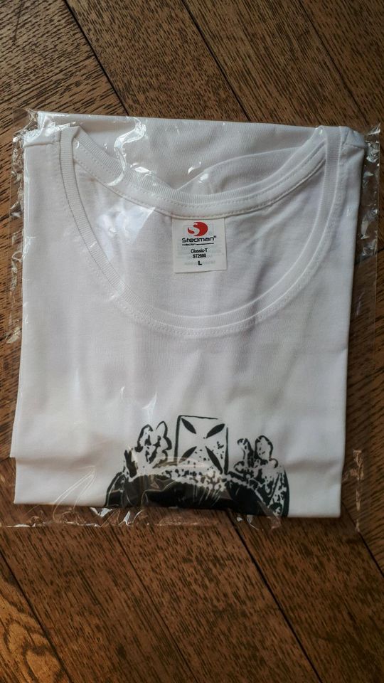 Queen Elizabeth Bowie Banksy Shirt NEU Gr.L in Hörstel