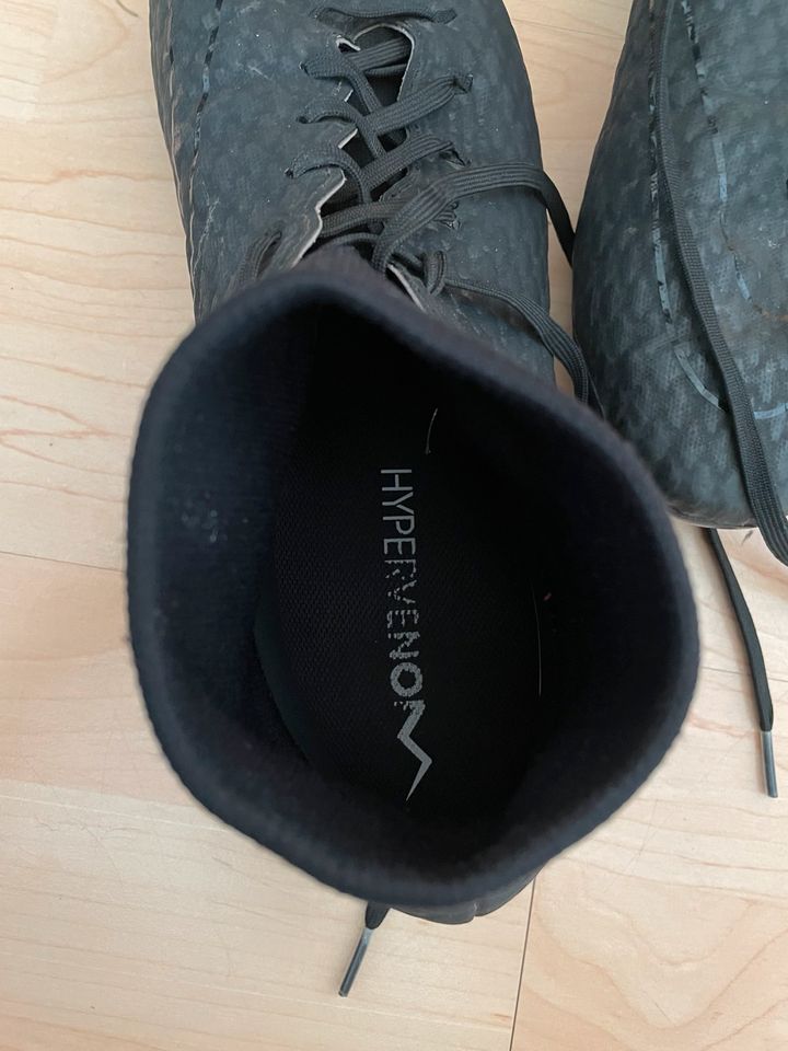Nike Hypervenom Black in Montabaur