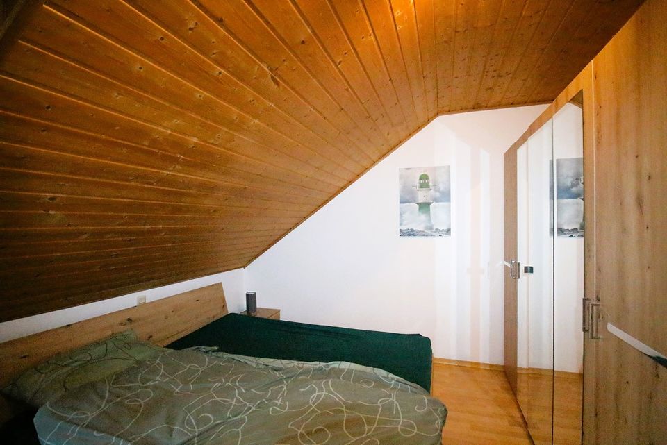 2-Zimmer-Dachgeschosswohnung mit Küche und Balkon in zentraler Lage in Ingolstadt