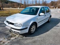 VW Golf 4   1,6   8-fach Bereift Bayern - Zwiesel Vorschau