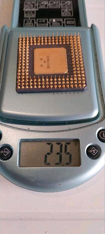 Prosessor / CPUs 4x Gold Cap und 8x Keramik Cap ungetestet in Kroppenstedt