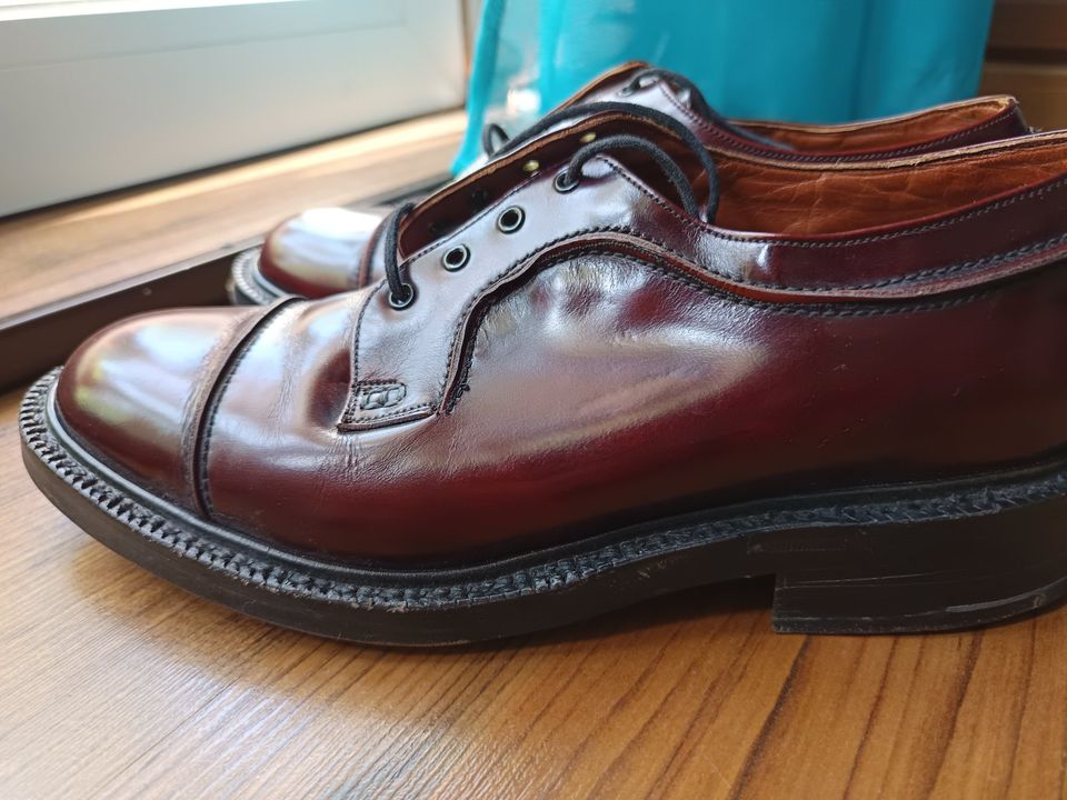 Handgemachte Lederschuhe BARKER - made in England in Wiesbaden