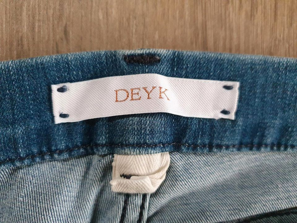 DEYK Jeans von BRAX Größe 27/28 in Braunschweig