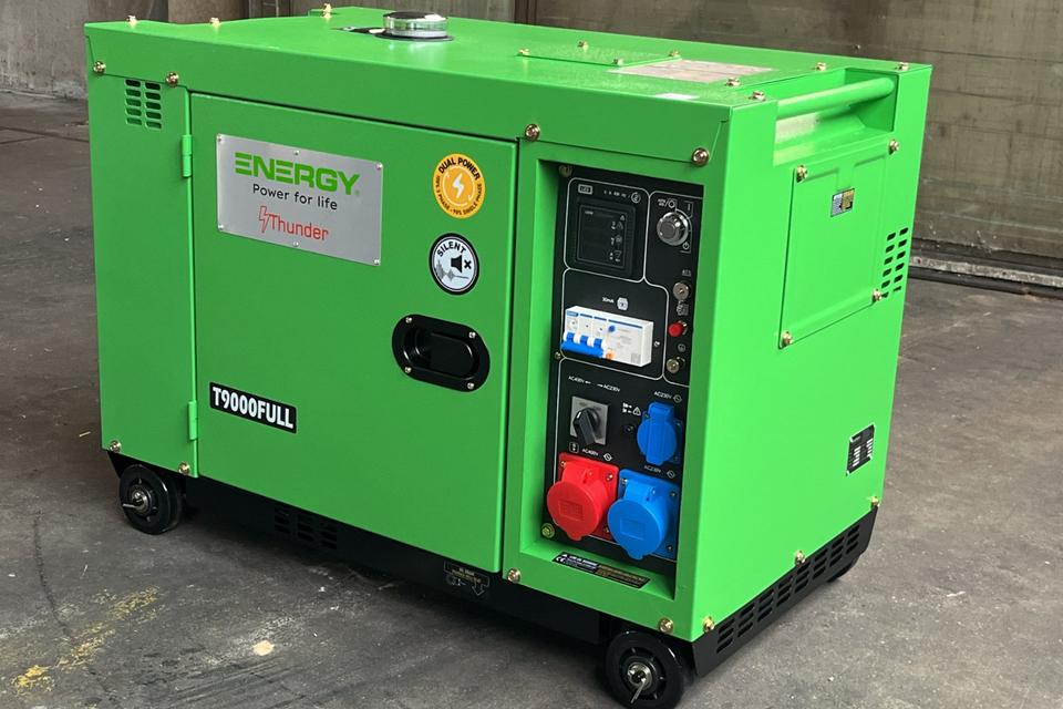 Stromerzeuger ENERGY T9000 9,0 KVA DIESEL Notstrom 7,2KW AKTION in Simbach