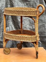 Italien Vintage Tee oder Bar Cart 1950er Rattan Servierwagen Hessen - Wiesbaden Vorschau