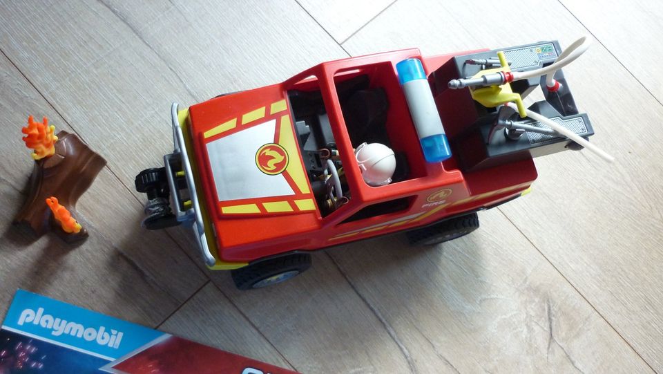 Playmobil 71194 Löschtruck mit Wasserspritzfunktion in Niedersachsen -  Osnabrück, Playmobil günstig kaufen, gebraucht oder neu