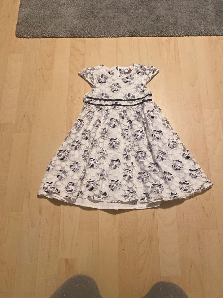 Sommerkleid weiß Blumen schick Gr. 104 Topolino in Mainhausen