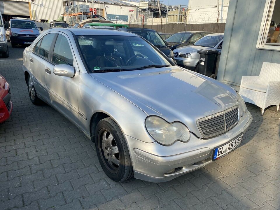 Mercedes W203 C Klasse Ersatzteile SCHLACHTFEST Autoteile in Köln