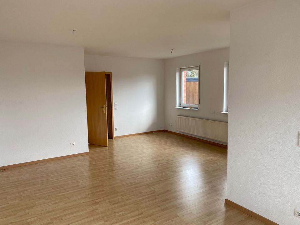 Große Wohnung in guter Lage nahe Göttingen in Nörten-Hardenberg