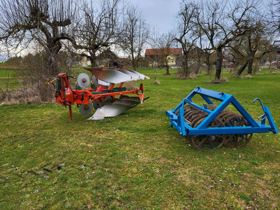 Kverneland Pflug mit Packerarm und Packer in Kallmünz