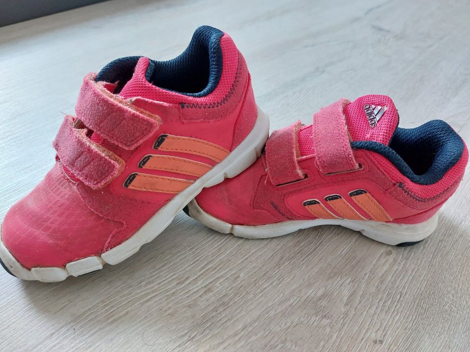 Turnschuhe Sneaker mit Klett adidas Gr. 25 rosa pink in Hannover