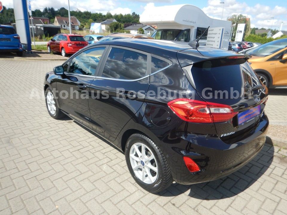 Ford Fiesta Titanium Navi LED Kamera B/O DAB in Aschersleben