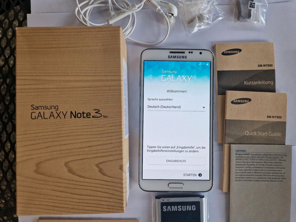 Samsung Galaxy Note 3 Smartphone mit Zubehört Scheibe defekt in Illingen