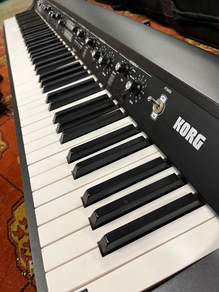 Korg SV1 88 Tasten in Schenefeld