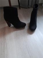 Marco Tozzi, Stiefelette, schwarz und Leo, Gr. 38,w.neu,1 x getr. Niedersachsen - Norden Vorschau