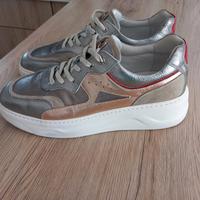 Nero Giardini Sneaker Gr. 40 Bayern - Ebermannsdorf Vorschau