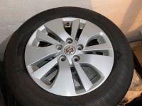 Suzuki Sx4’2013 Felgen und Sommerreifen 205/60 R 16 Berlin - Treptow Vorschau