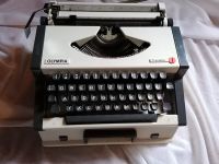 Olympia Traveller mechanische Schreibmaschine mit Deckel Saarland - Wadern Vorschau