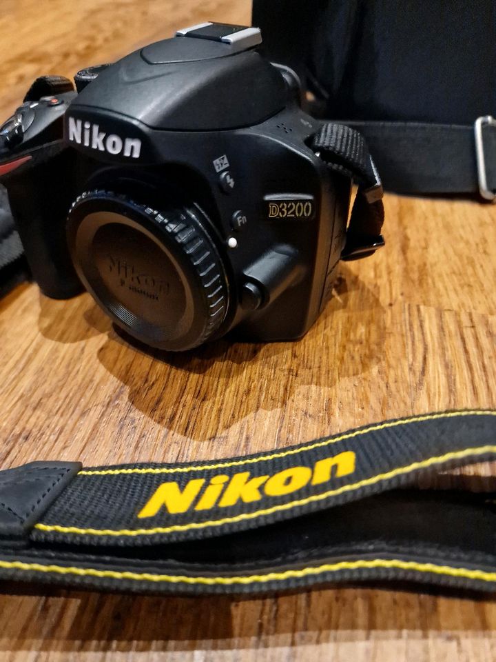 Nikon D3200 + Tamron Objektiv in Löhnberg