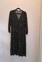 schwarzes langes Kleid Gr. 38 mit weißen floralem Muster langarm Bayern - Aschaffenburg Vorschau