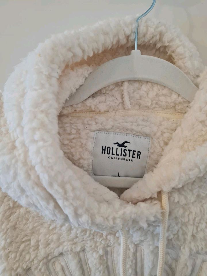 Hollister Sherpa Hoodie Pullover Creme weich Logo Stickerei L in Bonn