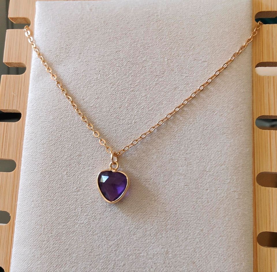 Wunderschöne Herz Kette Amethyst in Hatten