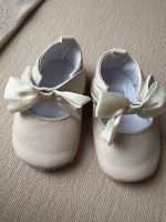 Sterntaler Schläppchen Ballerinas beige/gold Nordrhein-Westfalen - Herten Vorschau