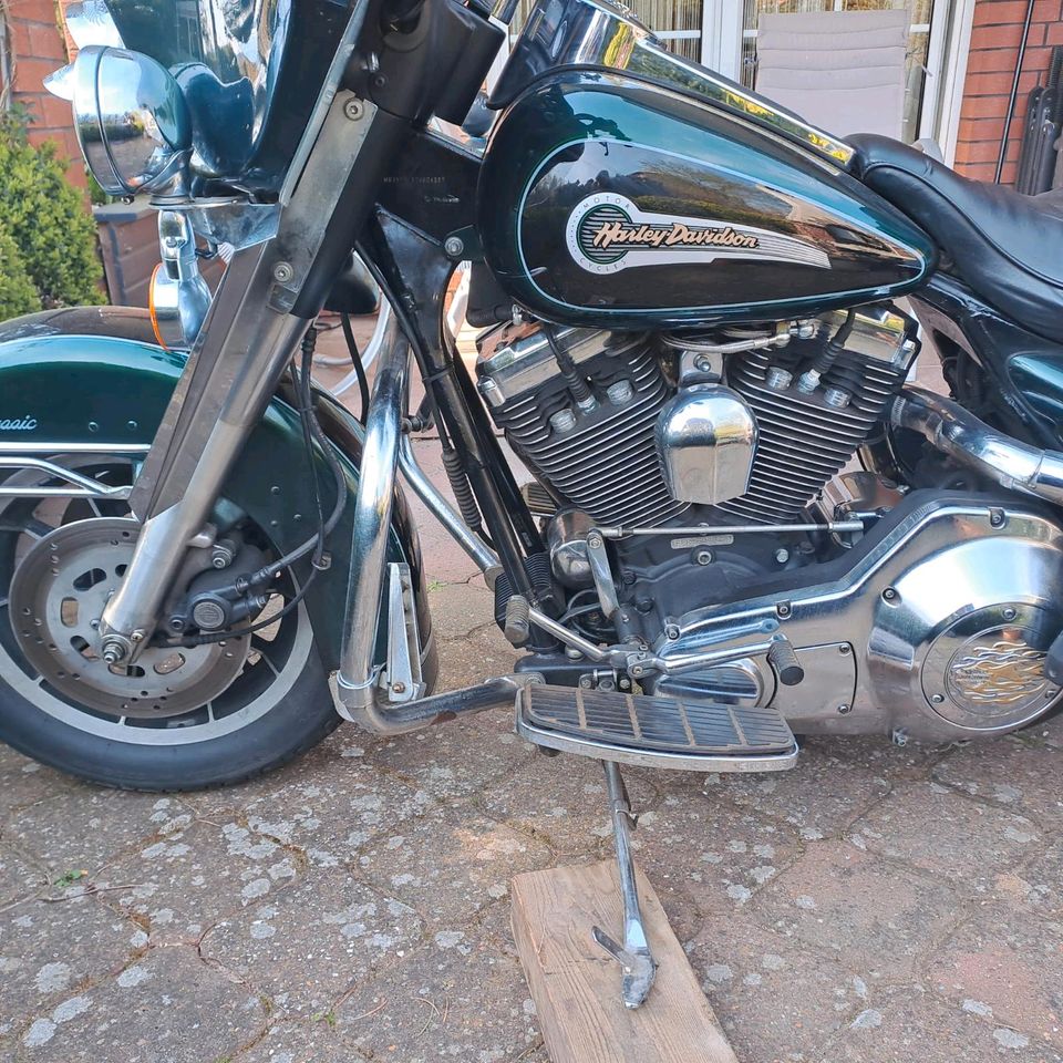 Harley Davidson Electra Glide Classic 1995 in Emden