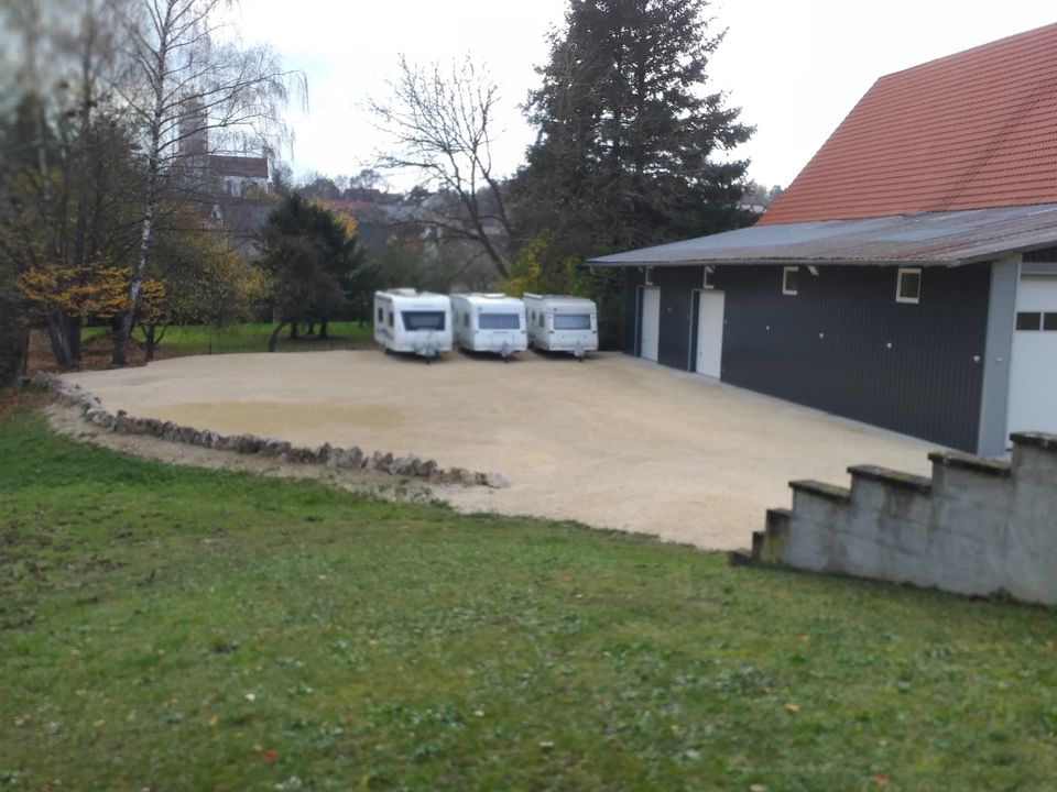 Aussenstellplatz für Wohnwagen Wohnmobil PKW oder Sonstiges in Holzheim a.d. Donau